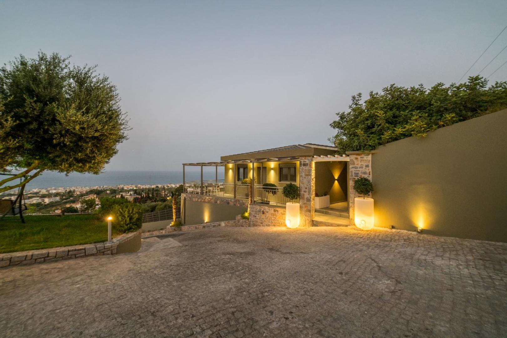 Royal Hill - Private Pool - Sleeps 8 Hersonissos (Crete)